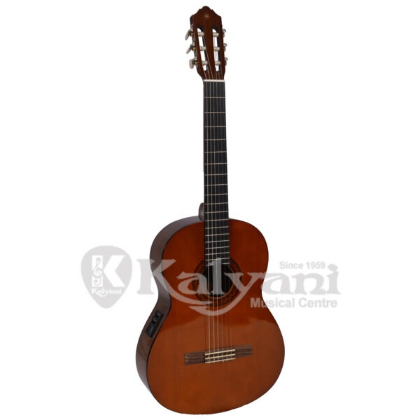 GUITAR YAMAHA CX40